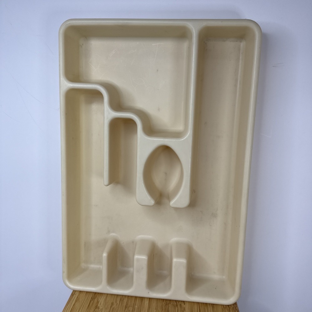 VTG Rubbermaid Silverware Cutlery Tray Flatware Holder #2921 Almond 5 Sections
